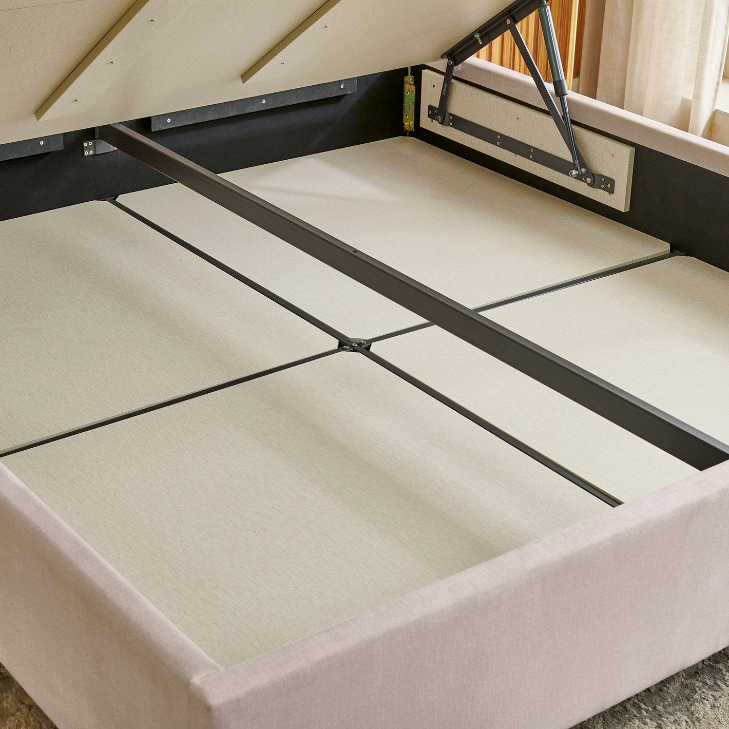 VERONA SOFT LUXE UPHOLSTERED BED