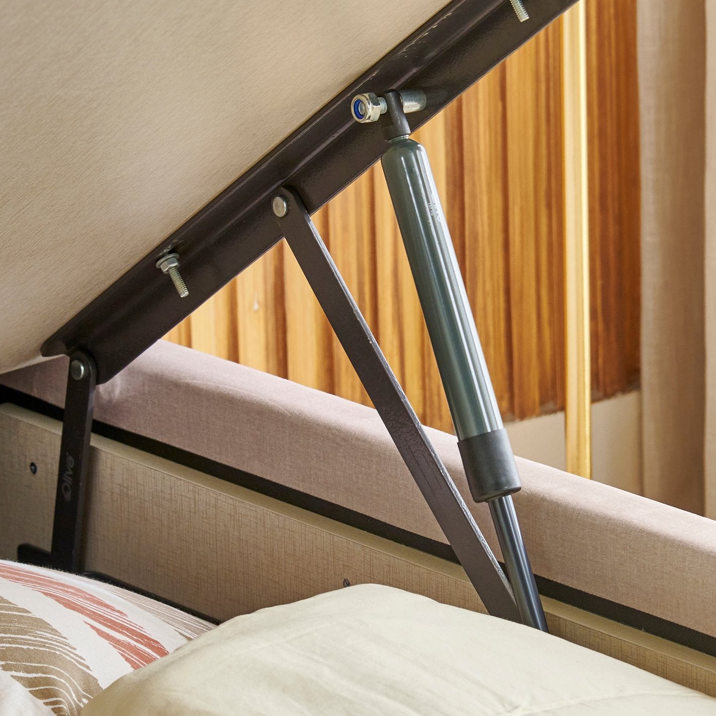 VERONA SOFT LUXE UPHOLSTERED BED