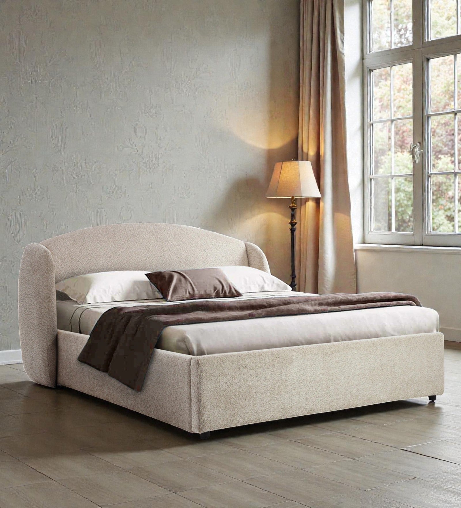 ARIA CURVE LUXURY UPHOLSTERED BED
