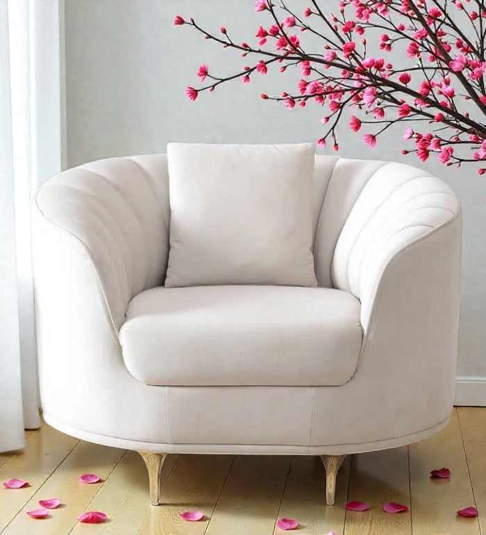 AURA LUXE LOUNGE CHAIR