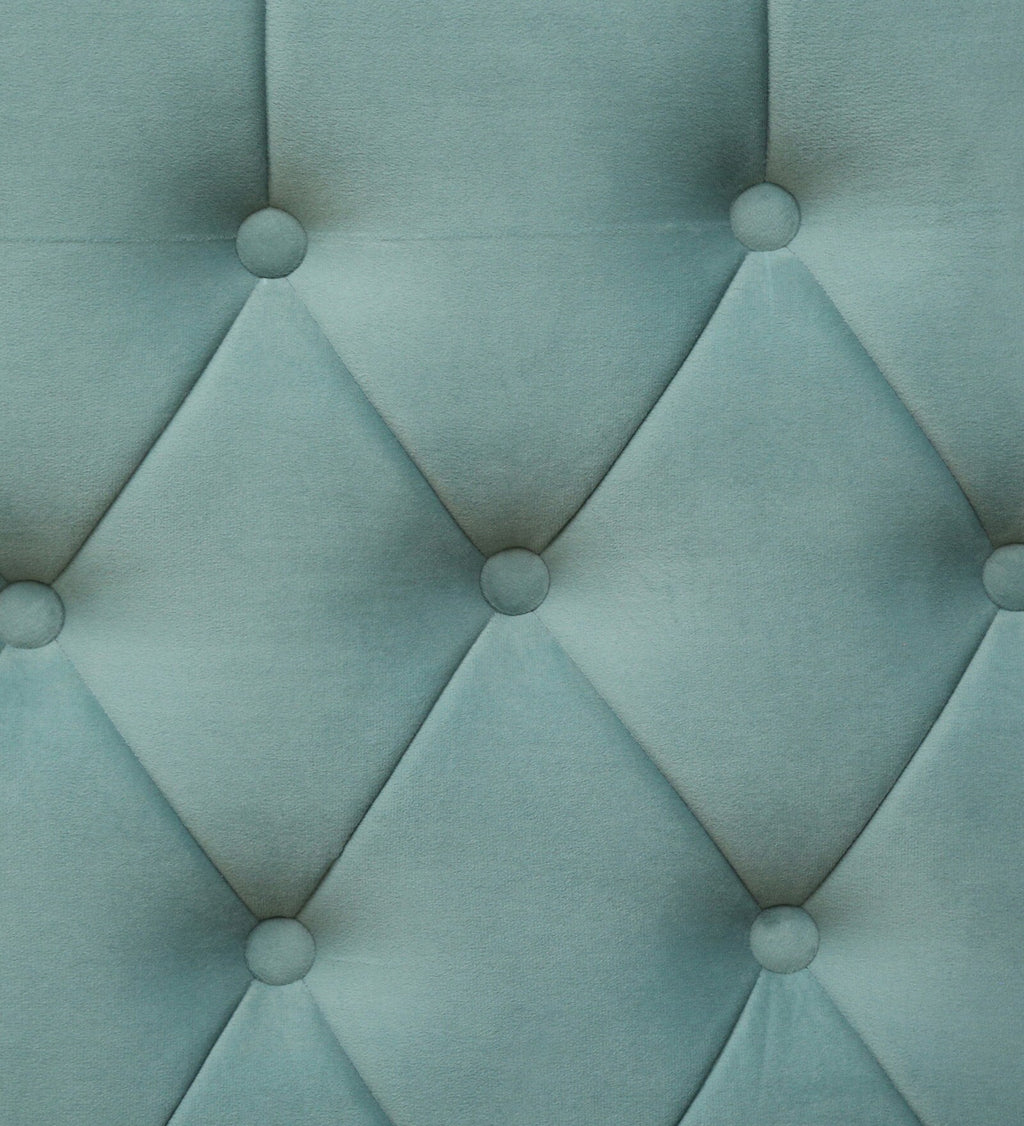 AURORA TUFTED UPHOISTERED BED WITH WINGED HEADBOARD