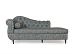 CHESTERFIED-INSPIRED TUFTED CHAISE