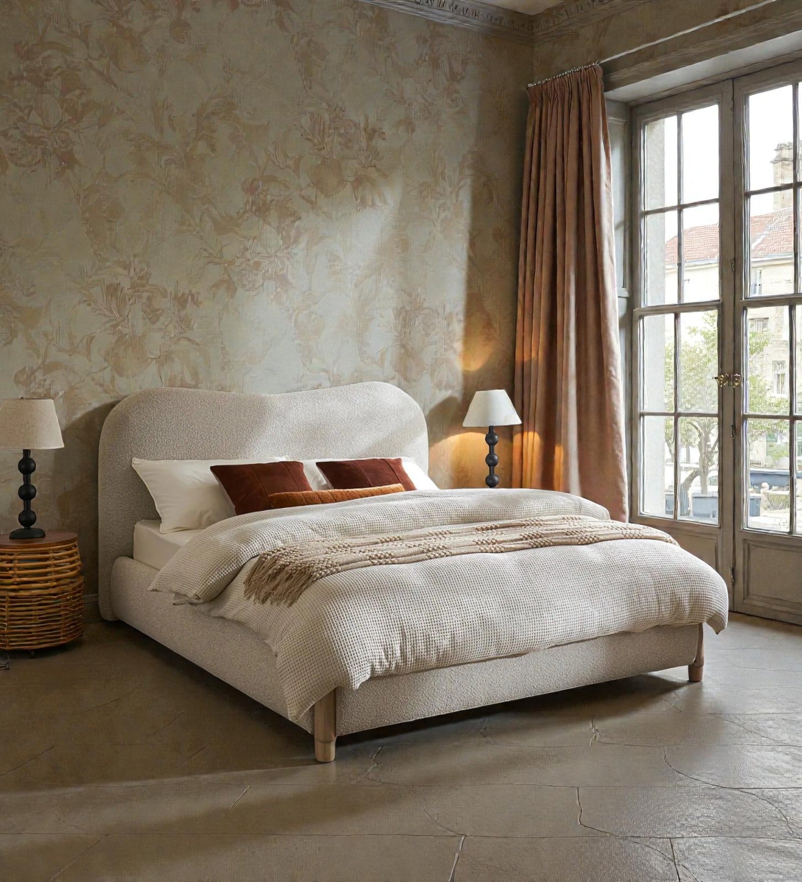 CLOUDA SOFT-CURVE UPHOLSTERED BED