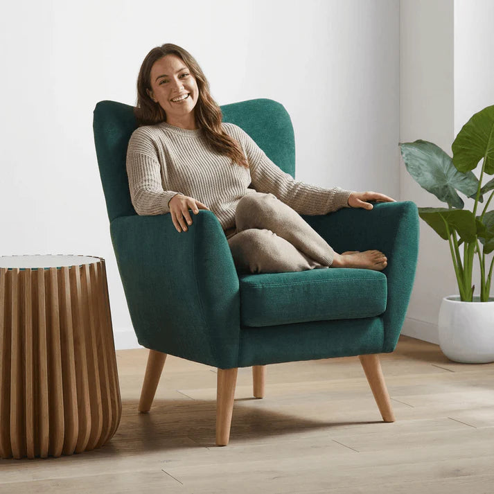 EMERALD NEST LOUNGE CHAIR