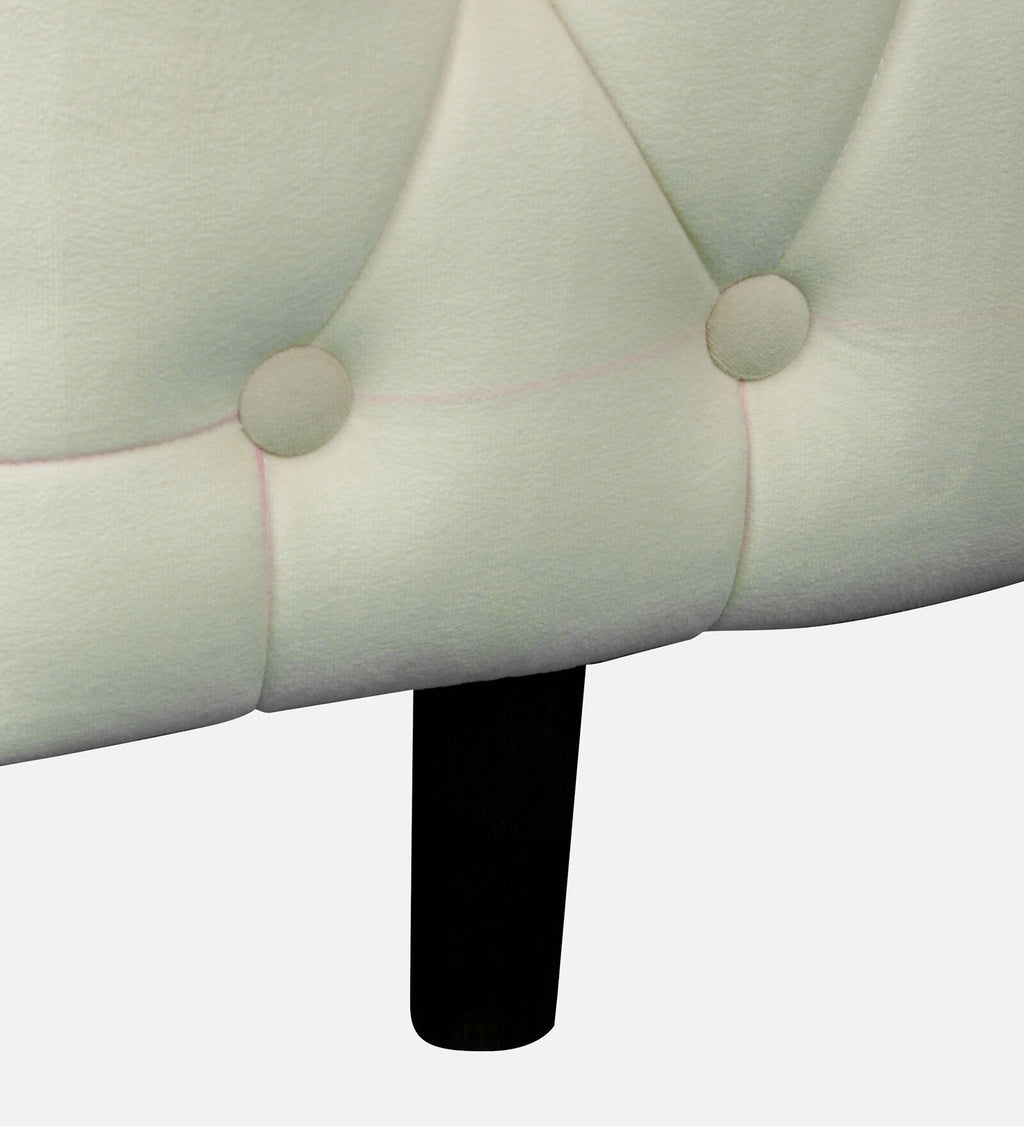 LUXE CHESTERFIELD UPHOLSTERED BED