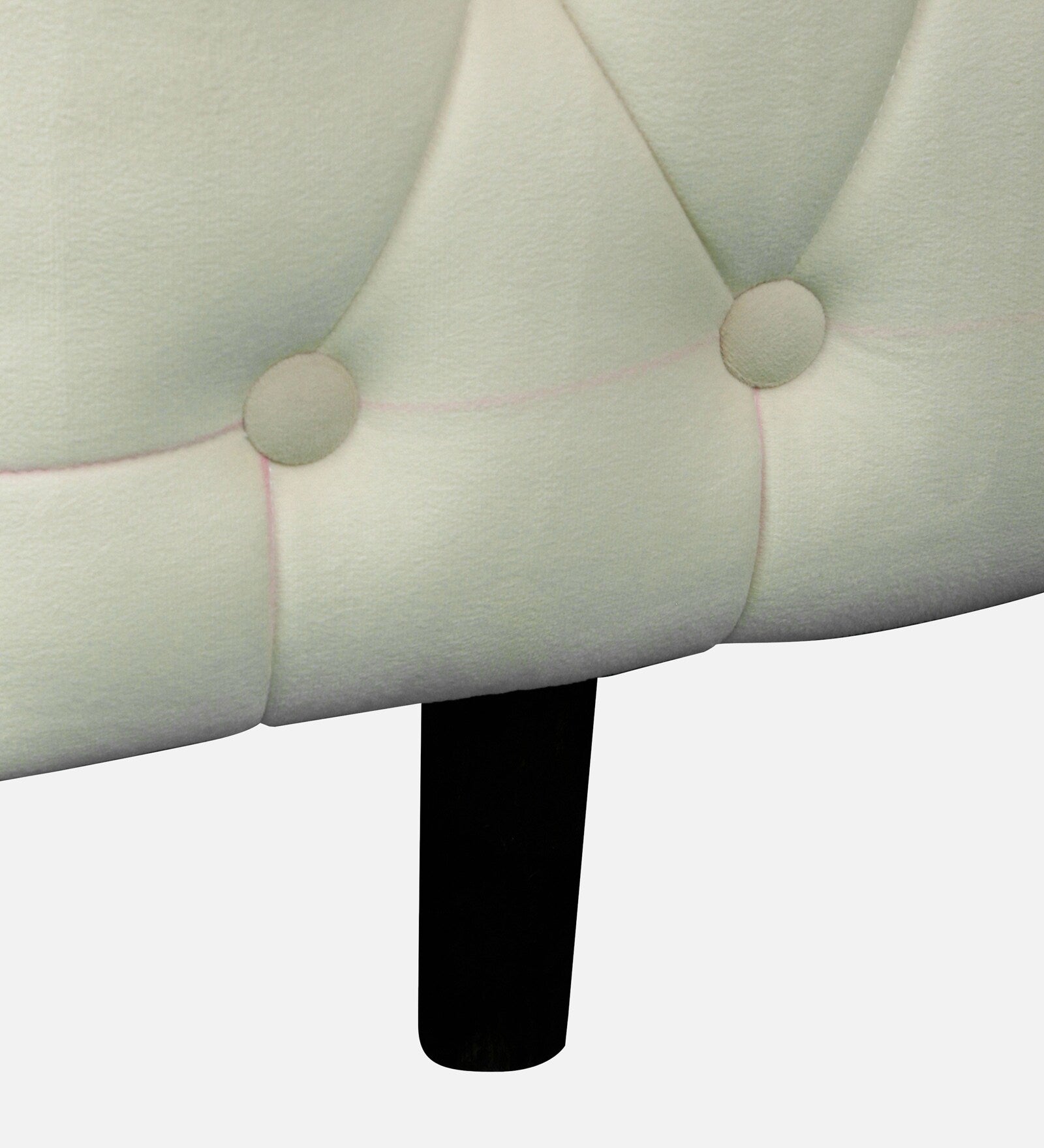 LUXE CHESTERFIELD UPHOLSTERED BED
