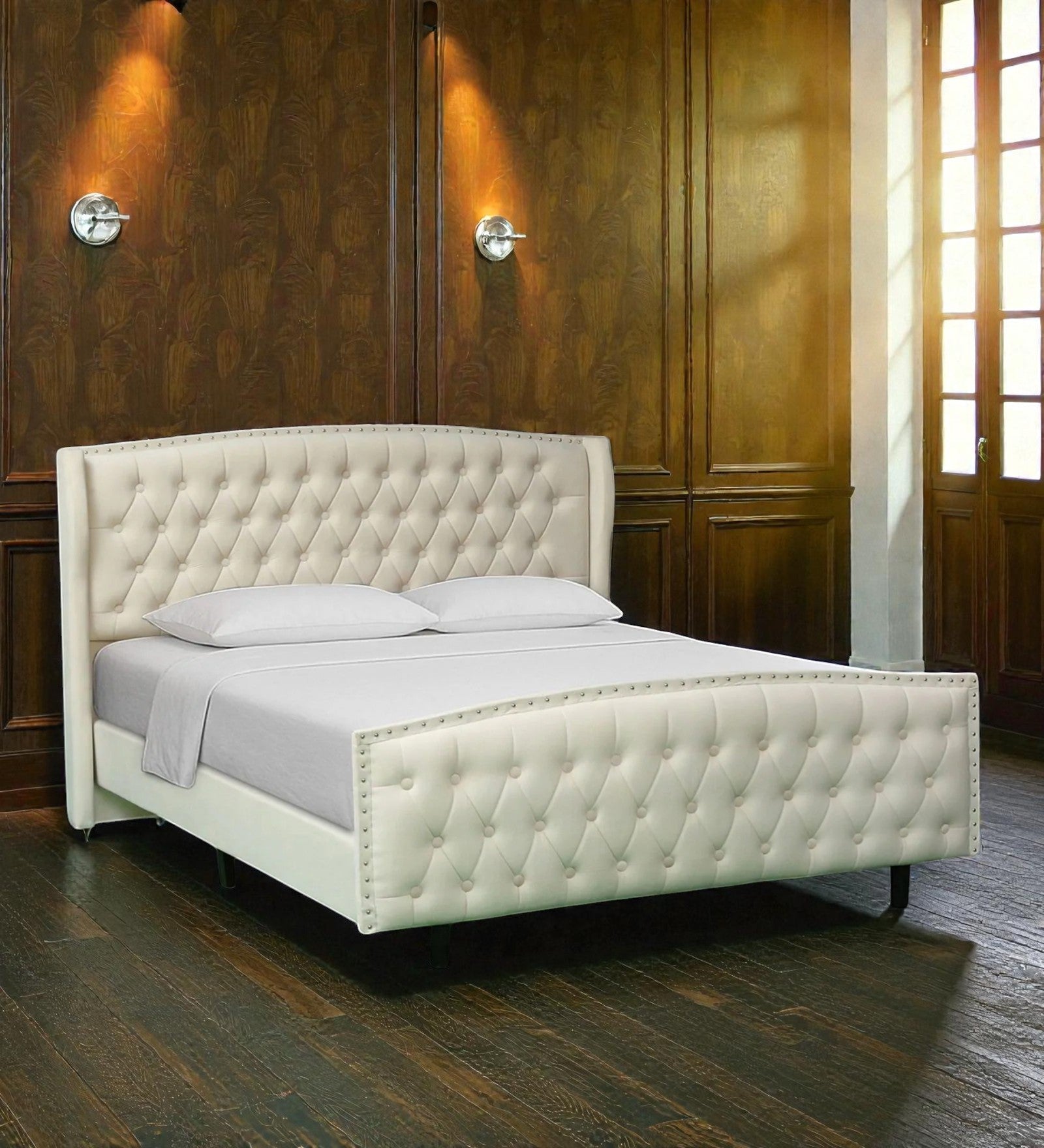 LUXE CHESTERFIELD UPHOLSTERED BED
