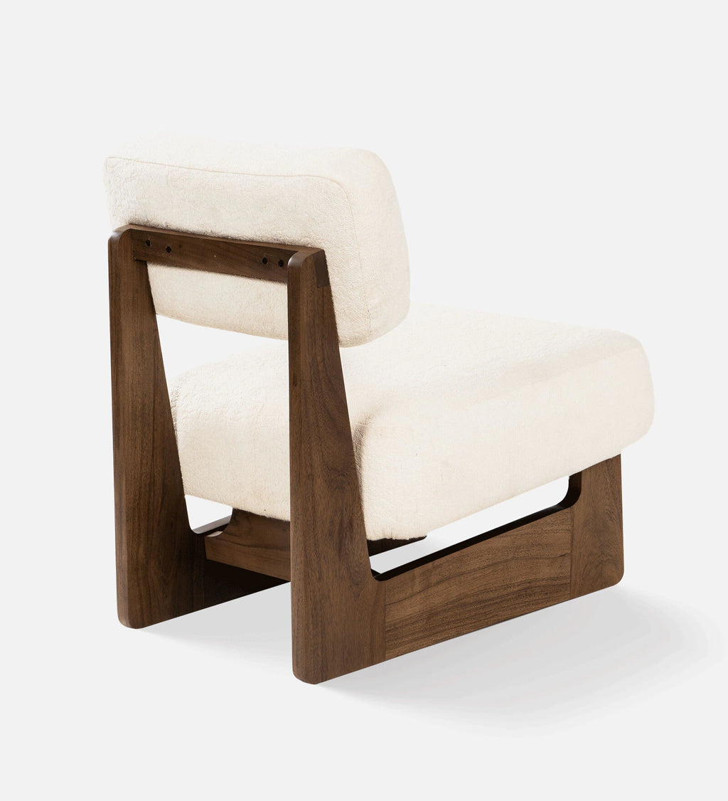 MINIMALIST WOODEN LOUNGE CHAIR