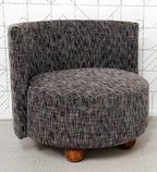 MODERN CURVED BACK ACCENT CHAIR